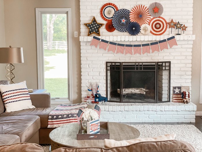 How to decorate a room with patriotic theme