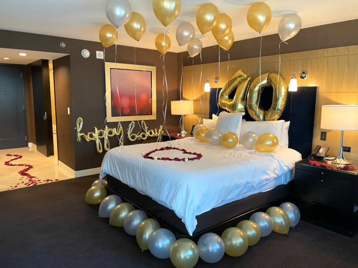 How to decorate a small room with balloons