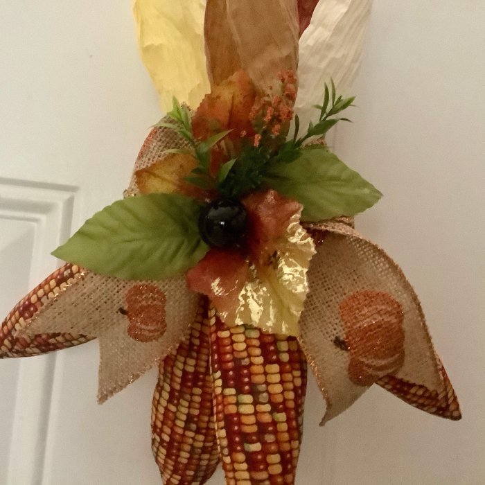 How to make an indian corn door decoration